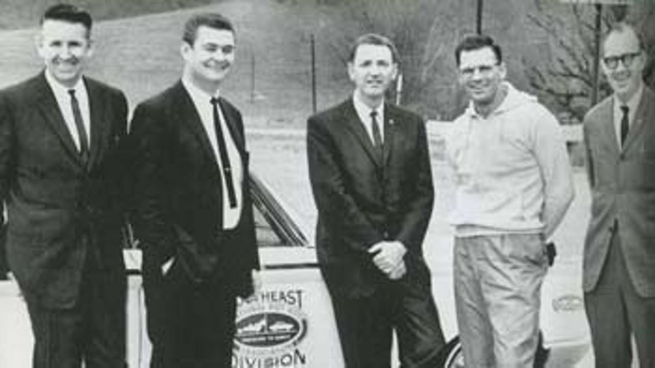 Bristol's Larry Carrier was drag racing's rebel